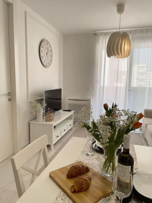 Zara Harmony Apartment Luaran gambar